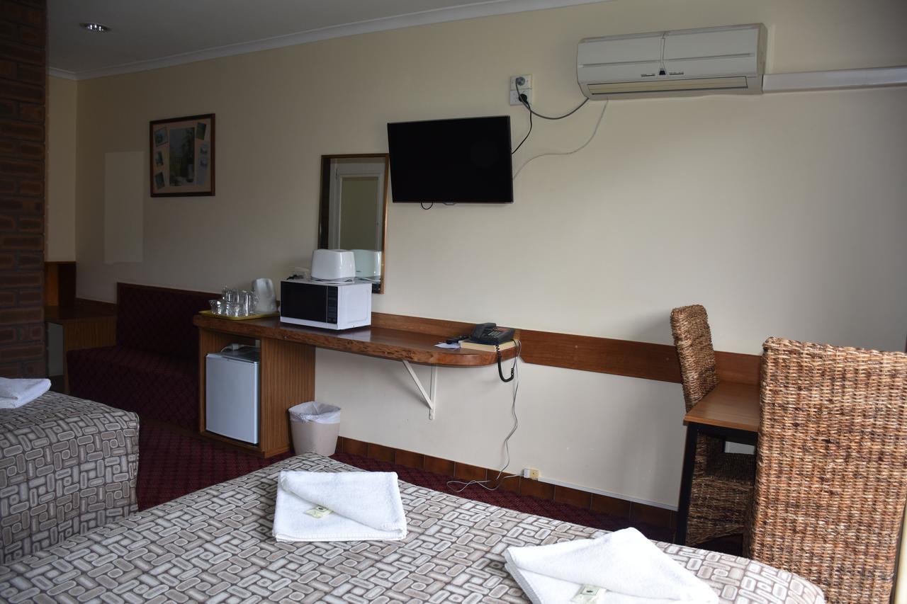 Mount Barker Valley Views Motel & Chalets, Western Australia Room photo